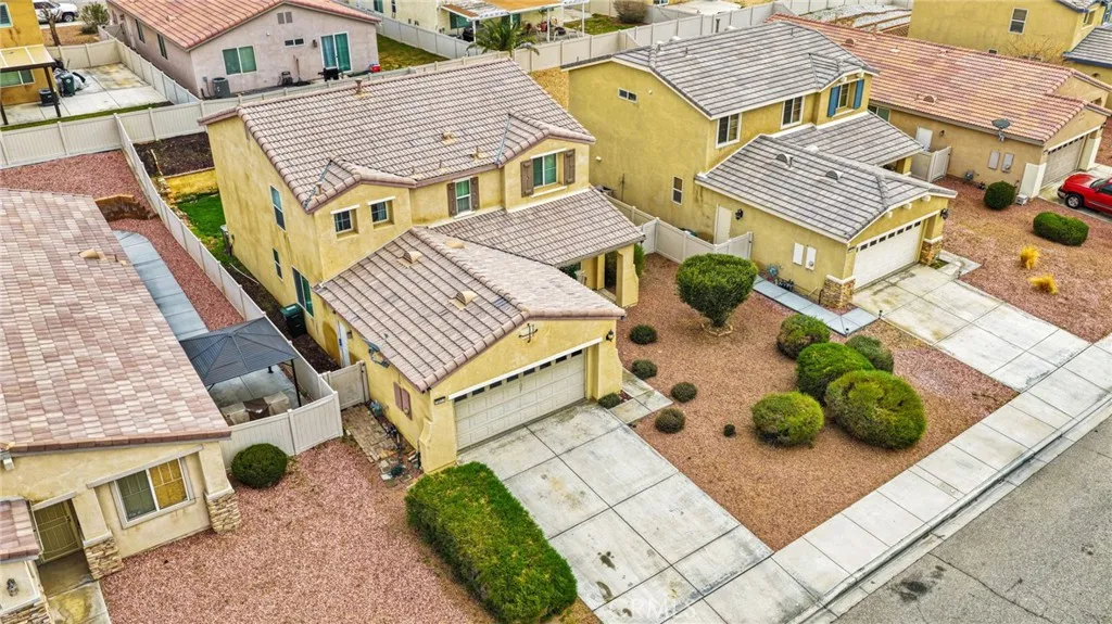 16617 Desert Lily Street, Victorville, California 92394 home-pic-48
