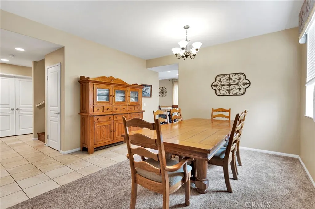 16617 Desert Lily Street, Victorville, California 92394 home-pic-7