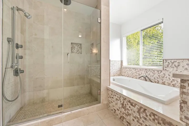 1225 Avenida Fragata, San Marcos, California 92069
