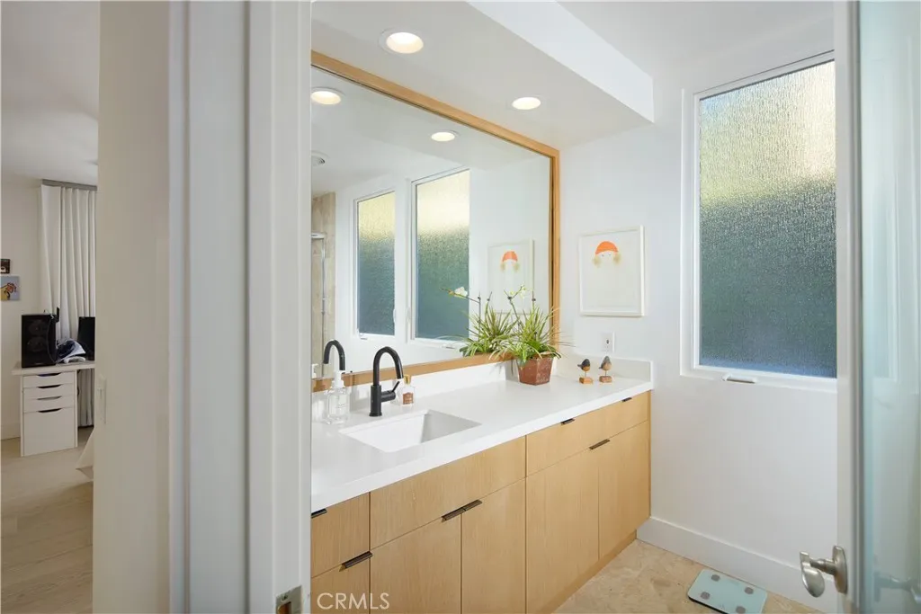 22 Cherry Hills Lane, Newport Beach, California 92660 home-pic-22