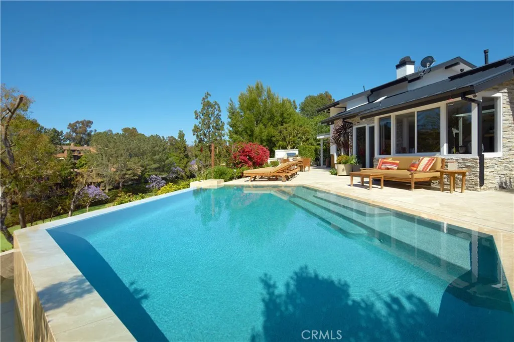 22 Cherry Hills Lane, Newport Beach, California 92660 home-pic-29