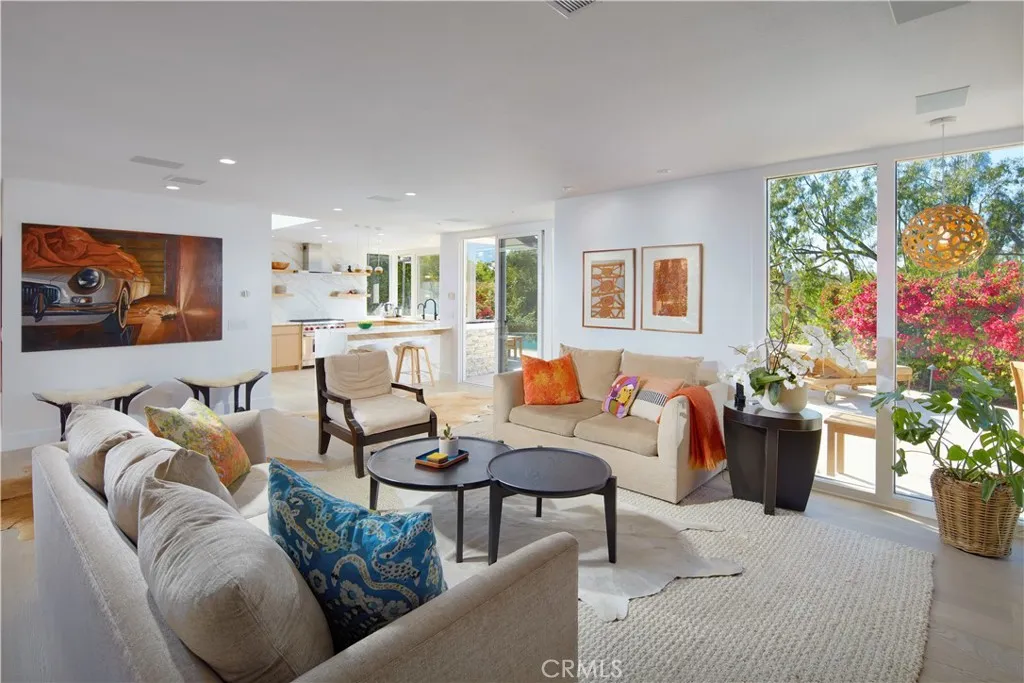 22 Cherry Hills Lane, Newport Beach, California 92660 home-pic-17