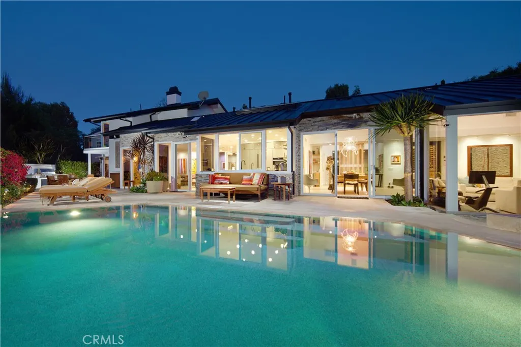 22 Cherry Hills Lane, Newport Beach, California 92660 home-pic-2