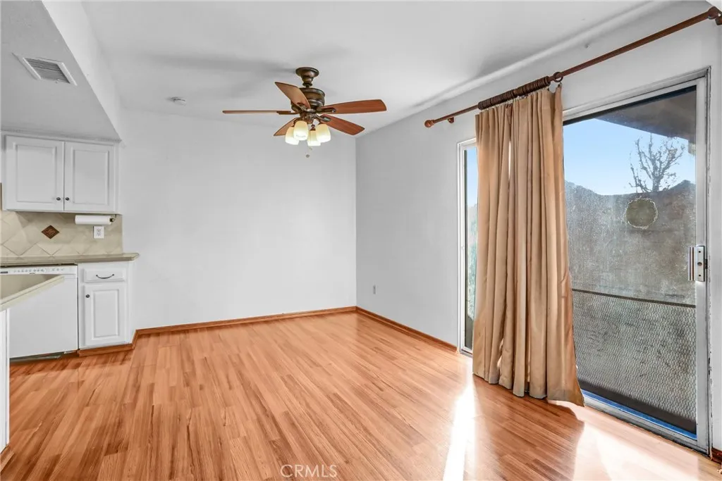 1072 N La Breda, Covina, California 91722 home-pic-7