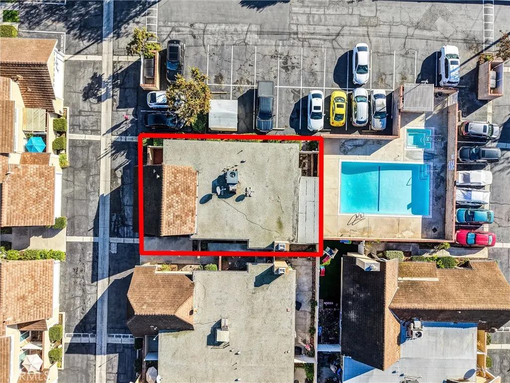 1072 N La Breda, Covina, California 91722 home-pic-29