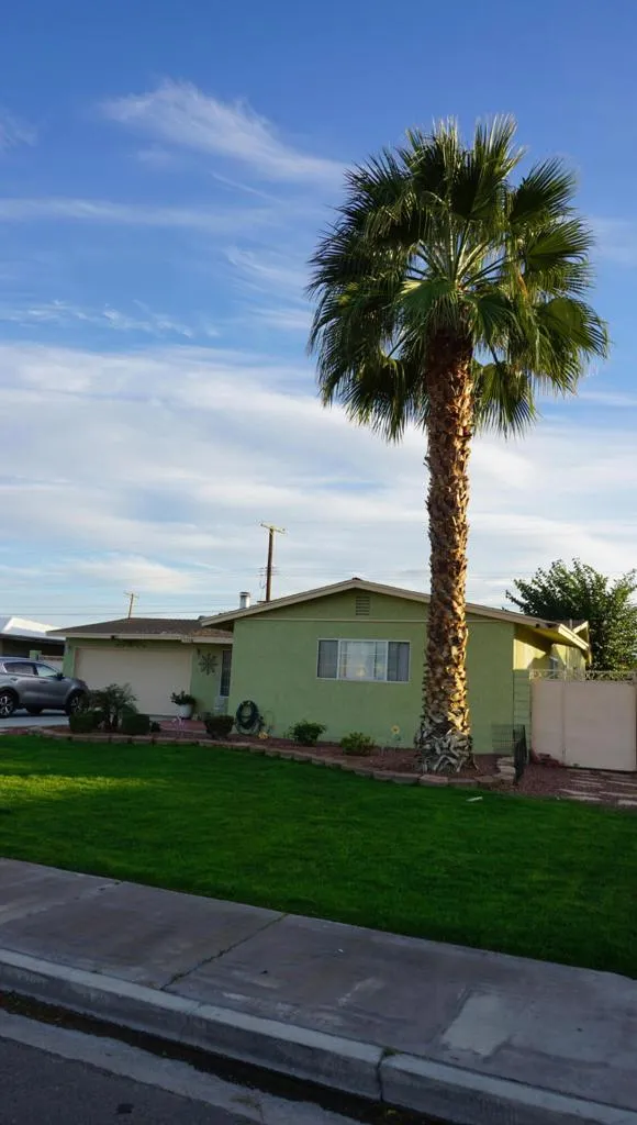 81077 Francis Avenue, Indio, California 92201 home-pic-4