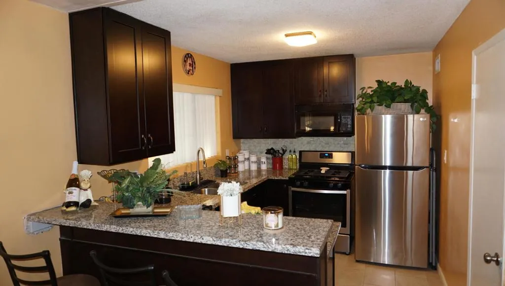 81077 Francis Avenue, Indio, California 92201 home-pic-9