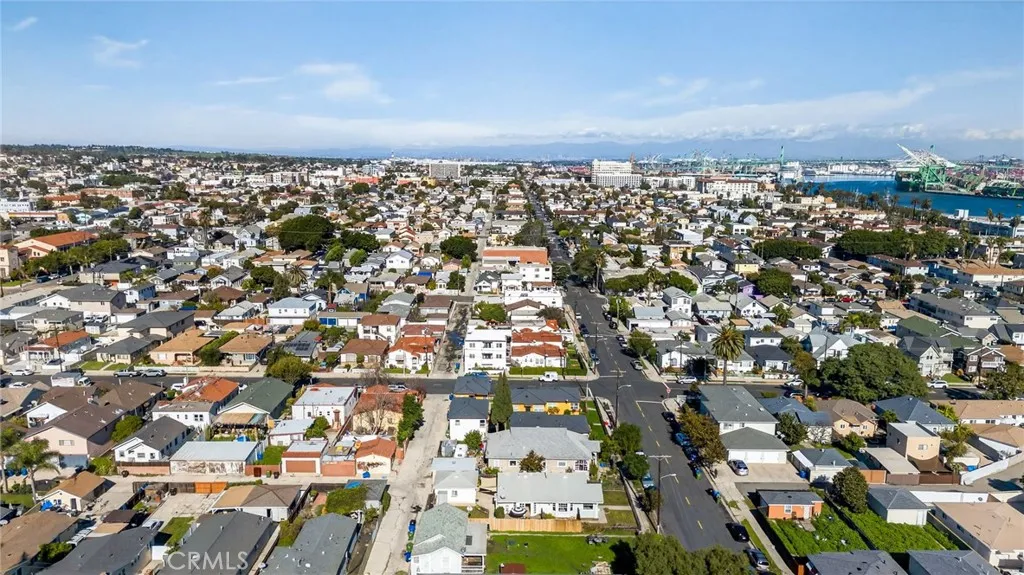 1725 S Centre Street, San Pedro, California 90731 home-pic-40