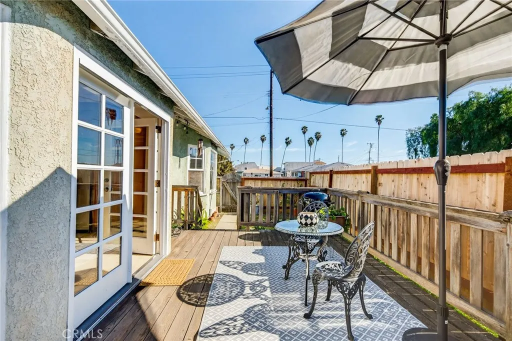 1725 S Centre Street, San Pedro, California 90731 home-pic-29