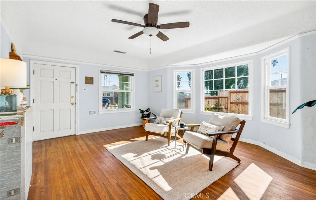 1725 S Centre Street, San Pedro, California 90731 home-pic-7