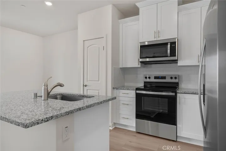 14840 Indigo, Apple Valley, California 92307