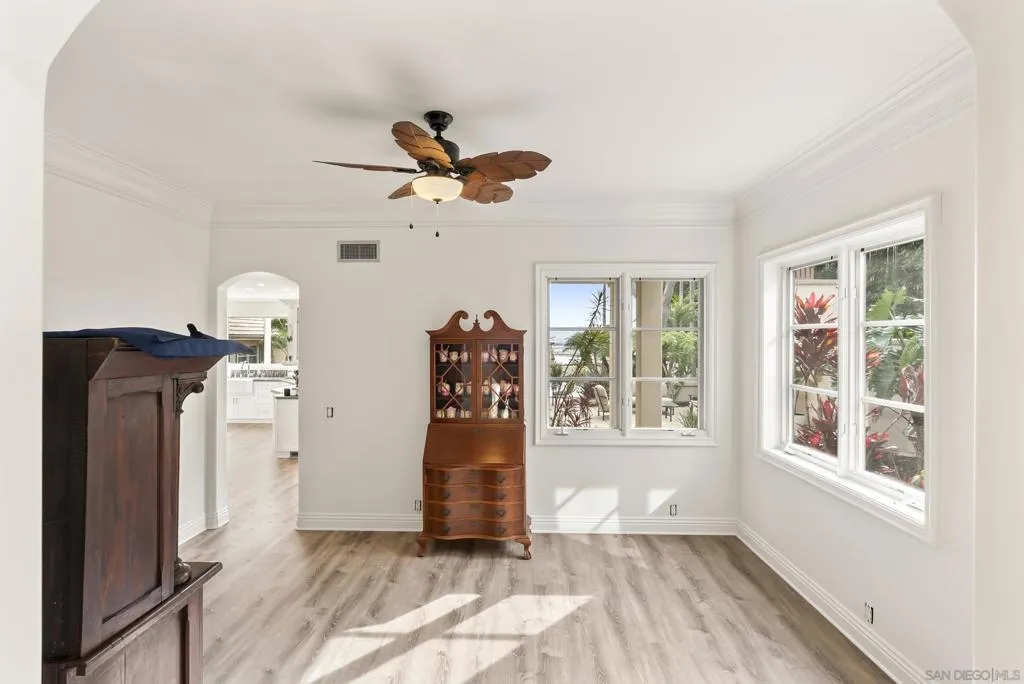 617 Gage Drive, San Diego, California 92106 home-pic-12