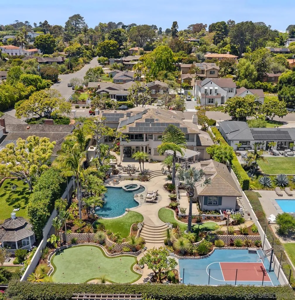 617 Gage Drive, San Diego, California 92106 home-pic-4
