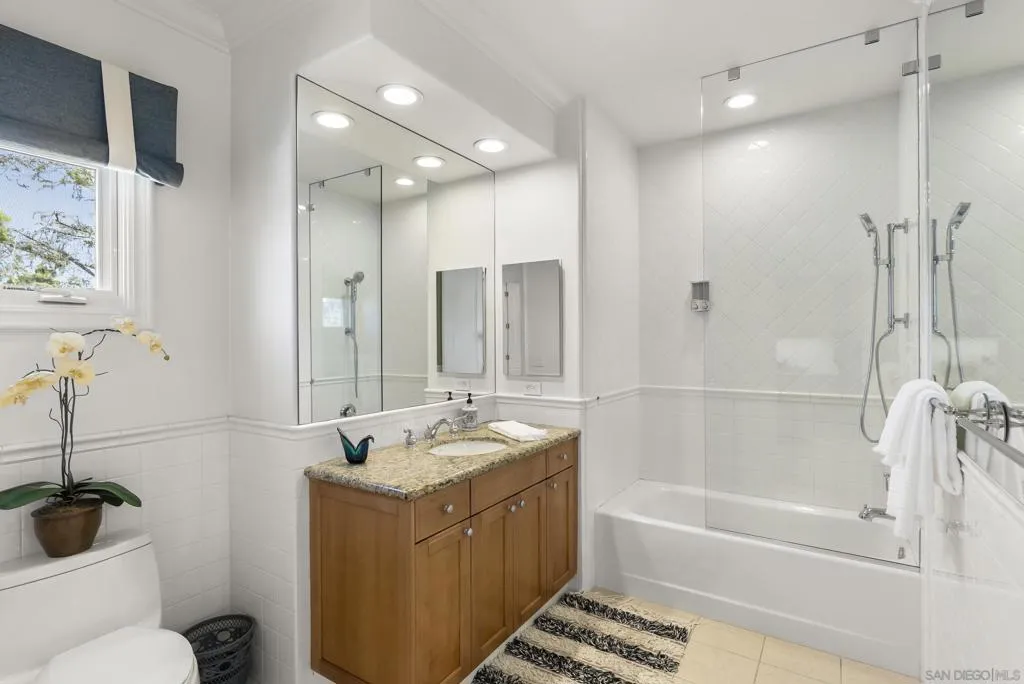 617 Gage Drive, San Diego, California 92106 home-pic-38