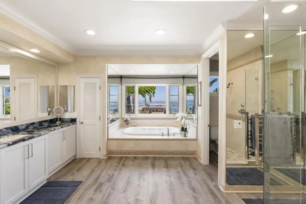 617 Gage Drive, San Diego, California 92106 home-pic-32