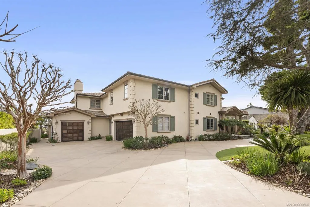 617 Gage Drive, San Diego, California 92106 home-pic-2