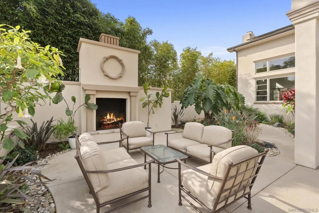 617 Gage Drive, San Diego, California 92106 home-pic-43