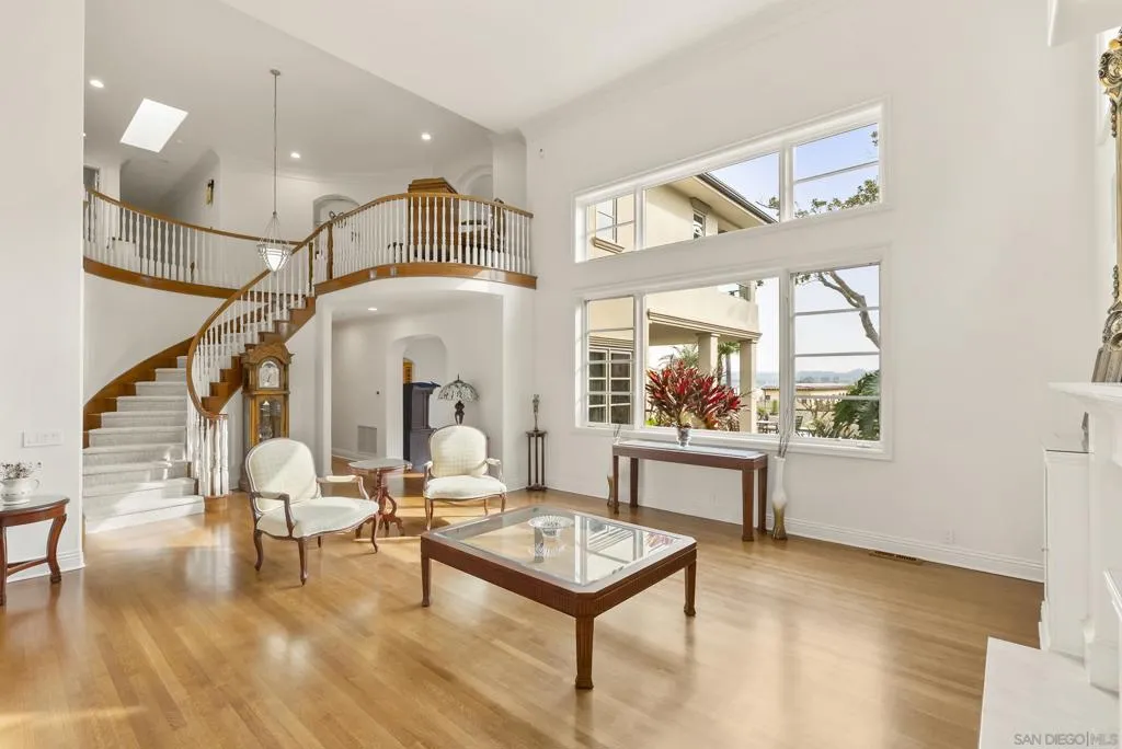 617 Gage Drive, San Diego, California 92106 home-pic-11
