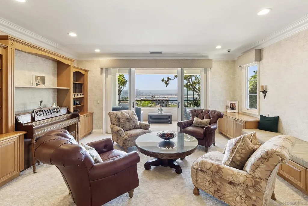 617 Gage Drive, San Diego, California 92106 home-pic-23
