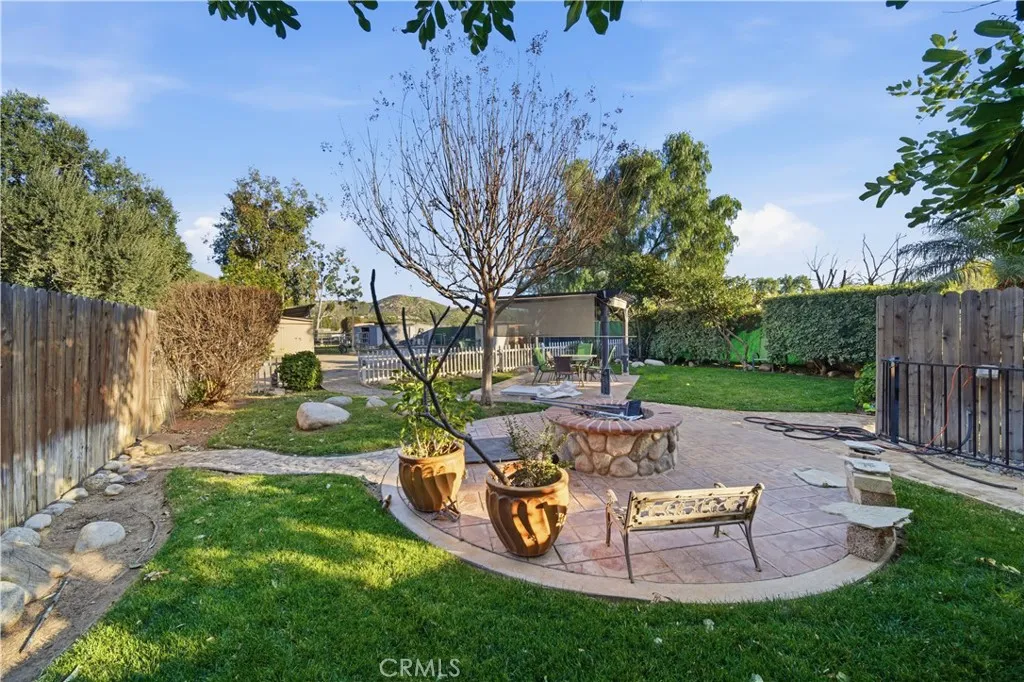 4221 Hillside Avenue, Norco, California 92860 home-pic-24