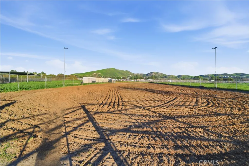 4221 Hillside Avenue, Norco, California 92860 home-pic-35