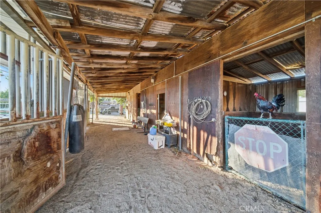 4221 Hillside Avenue, Norco, California 92860 home-pic-29