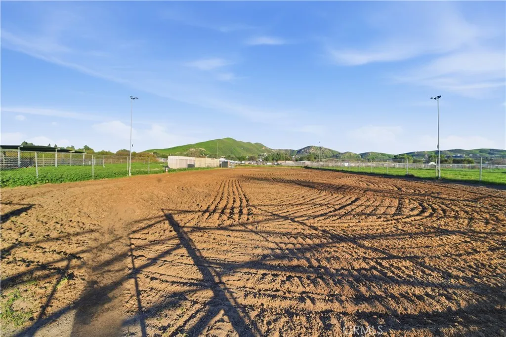 4221 Hillside Avenue, Norco, California 92860 home-pic-3