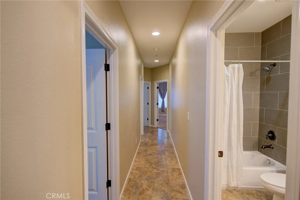 4032 Wood Creek Court, Merced, California 95348 home-pic-8