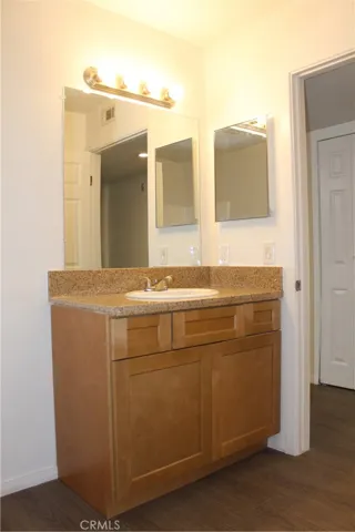 hallway full bathroom