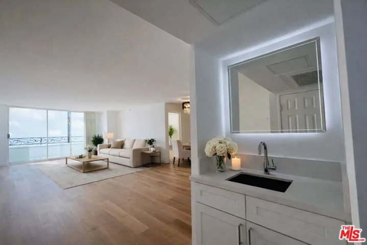 Wet Bar/ Living Room