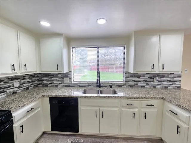 3604 Lordsburg Court, Bakersfield, California 93309