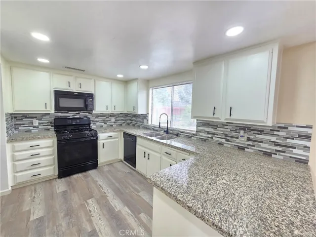 3604 Lordsburg Court, Bakersfield, California 93309