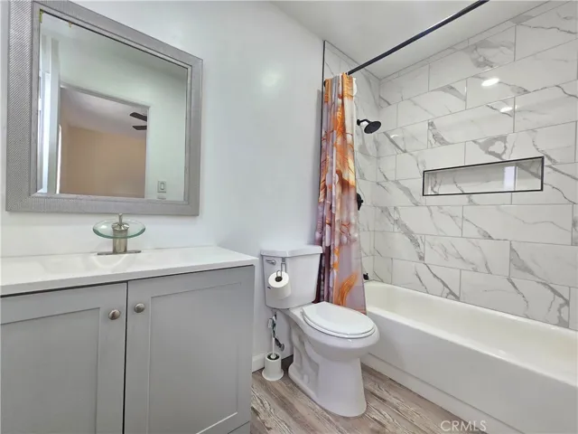 3604 Lordsburg Court, Bakersfield, California 93309