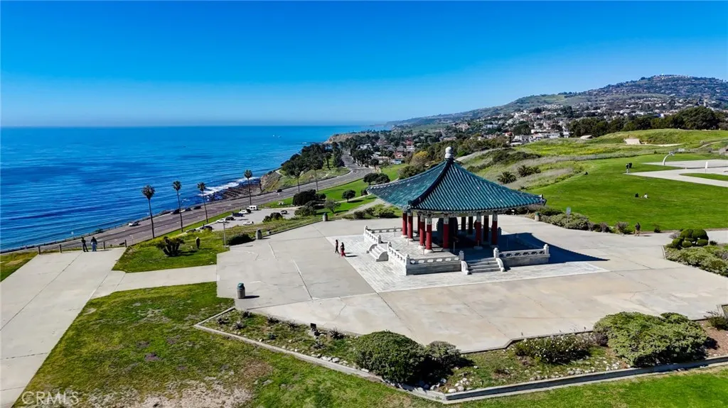 741 W 40th Street, San Pedro, California 90731 home-pic-32