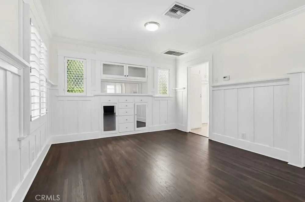 741 W 40th Street, San Pedro, California 90731 home-pic-9