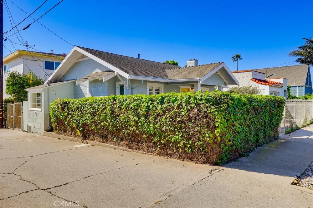 741 W 40th Street, San Pedro, California 90731 home-pic-28