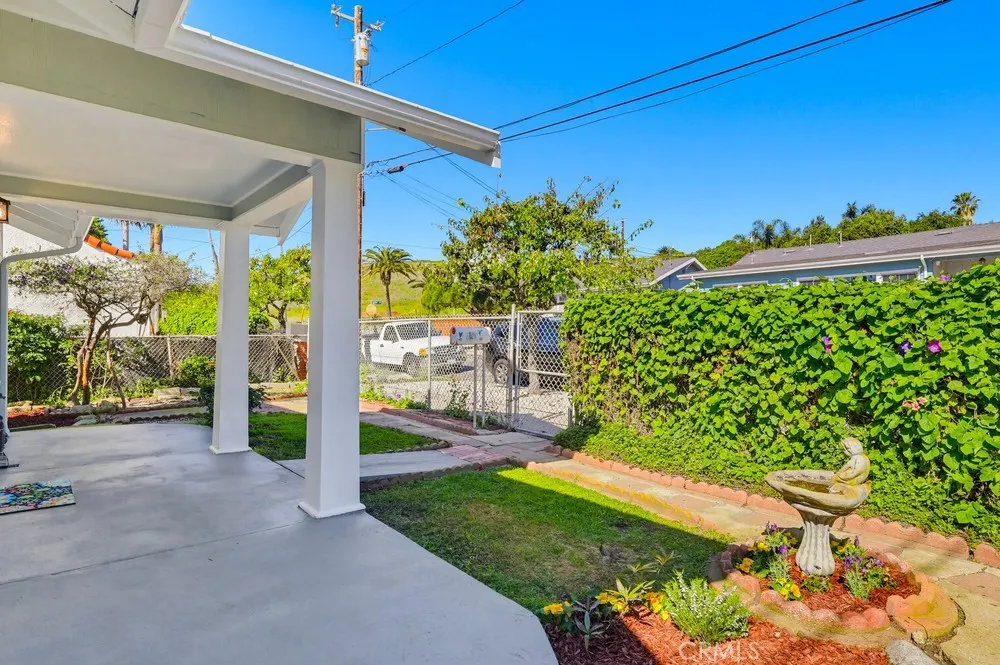 741 W 40th Street, San Pedro, California 90731 home-pic-22