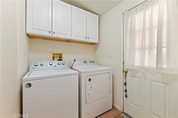 Washer & Dryer included