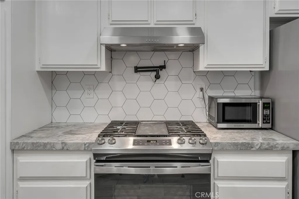 542 N Dartmouth, Anaheim, California 92801 home-pic-7