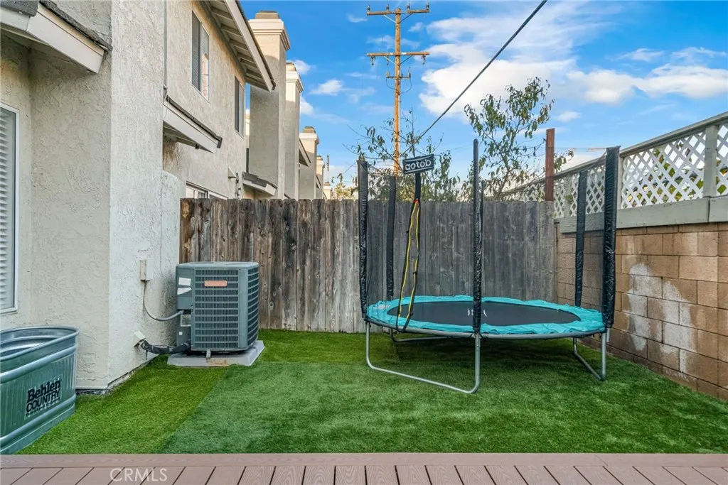 542 N Dartmouth, Anaheim, California 92801 home-pic-26