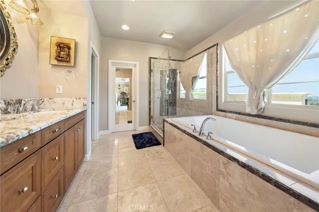 2825 Majestic Street, West Covina, California 91791 home-pic-53