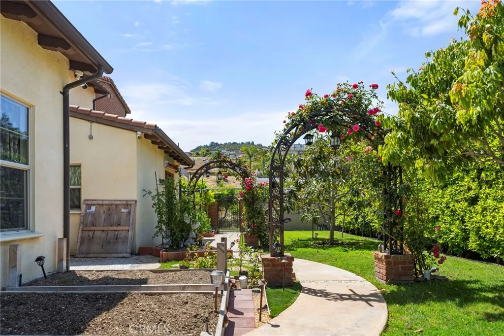 2825 Majestic Street, West Covina, California 91791 home-pic-43