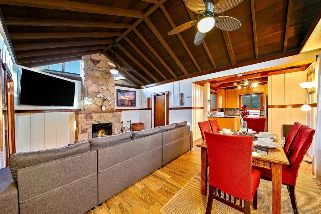 370 72 Nautilus St, La Jolla, California 92037 home-pic-5
