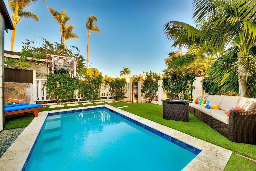 370 72 Nautilus St, La Jolla, California 92037 home-pic-19