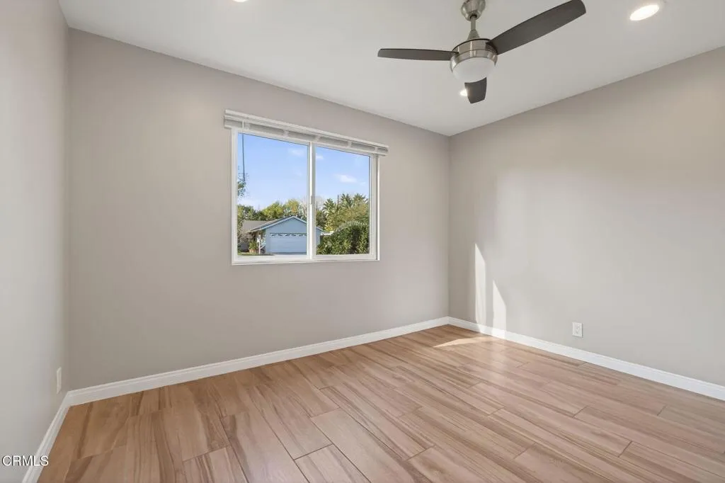 7500 Sale Avenue, Los Angeles, California 91307 home-pic-25