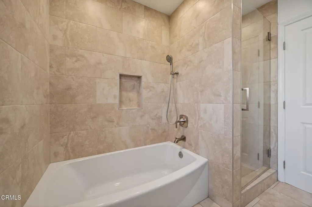 7500 Sale Avenue, Los Angeles, California 91307 home-pic-23