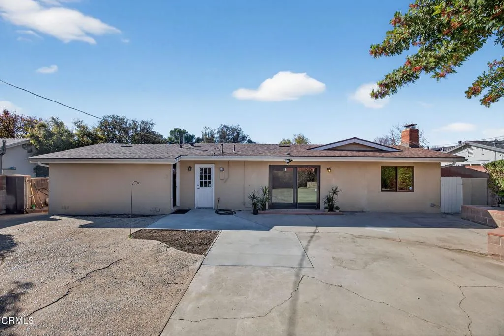 7500 Sale Avenue, Los Angeles, California 91307 home-pic-33