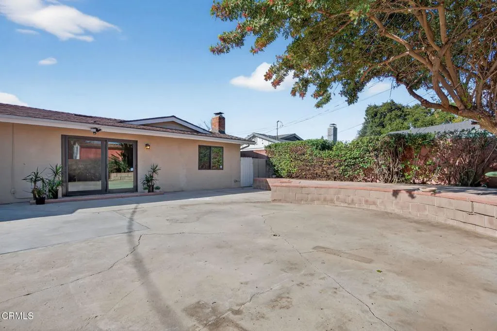 7500 Sale Avenue, Los Angeles, California 91307 home-pic-34