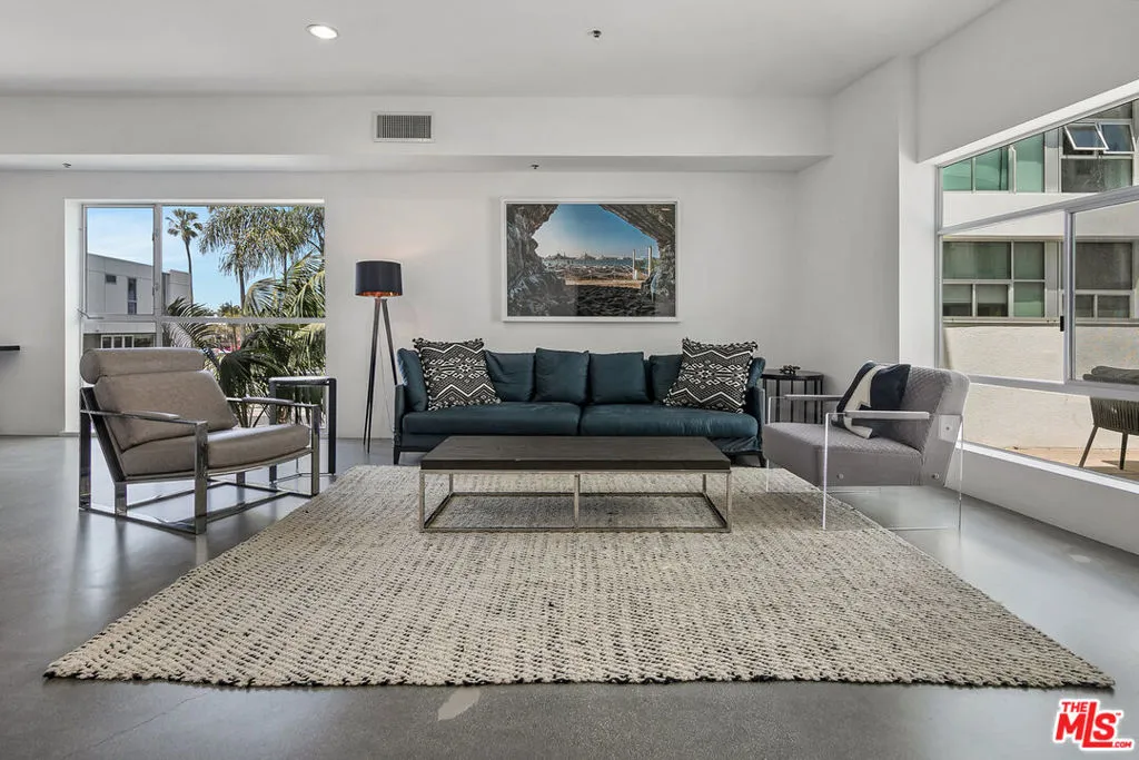 3119 Via Dolce 118, Marina Del Rey, California 90292 home-pic-1