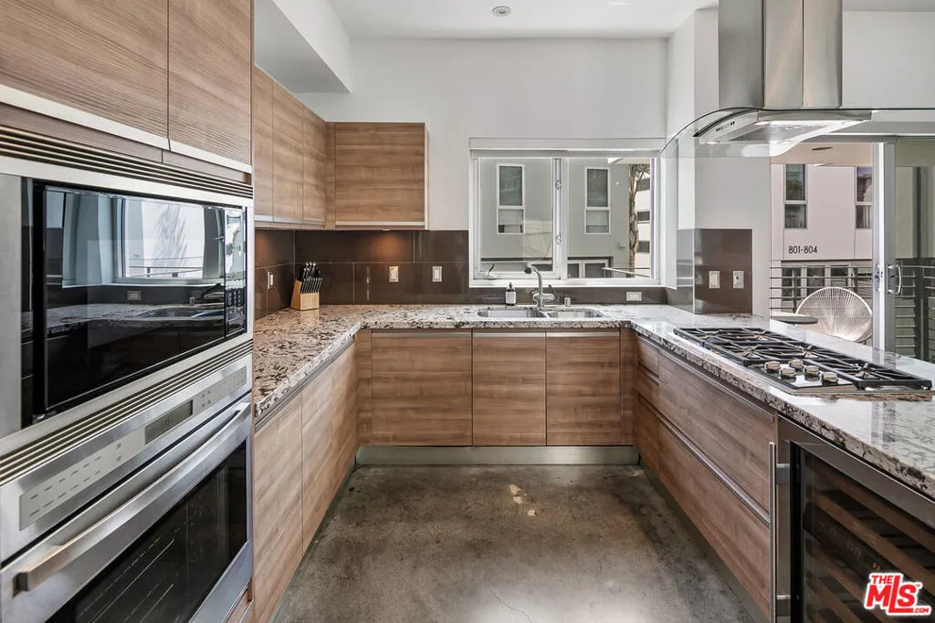 3119 Via Dolce 118, Marina Del Rey, California 90292 home-pic-8